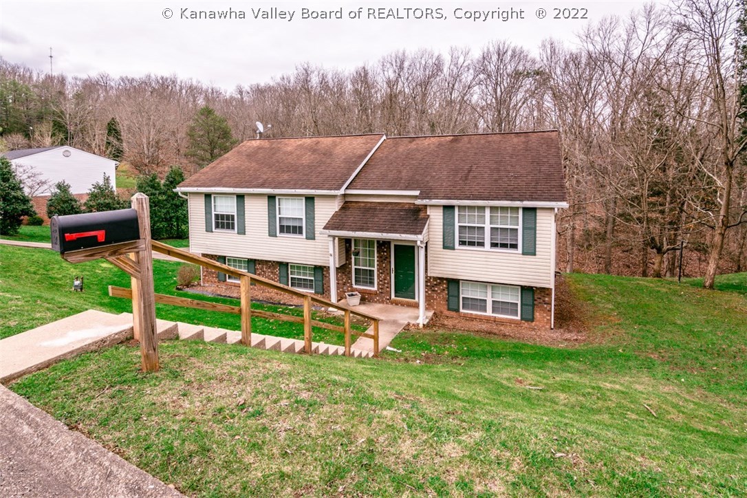 402 Cedar Crest Drive Ripley, WV 25271 - Photo 1 of 24 Gallery Image 1