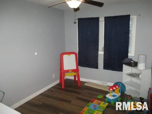 $235,000 | 7120 North Manning Drive, Peoria, IL 61614