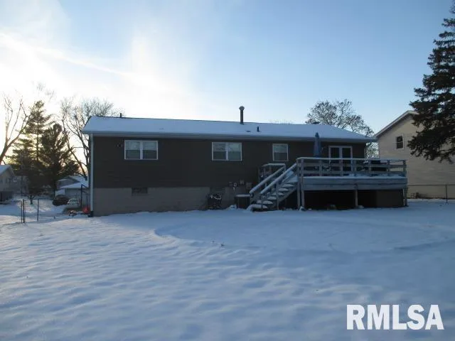 $235,000 | 7120 North Manning Drive, Peoria, IL 61614