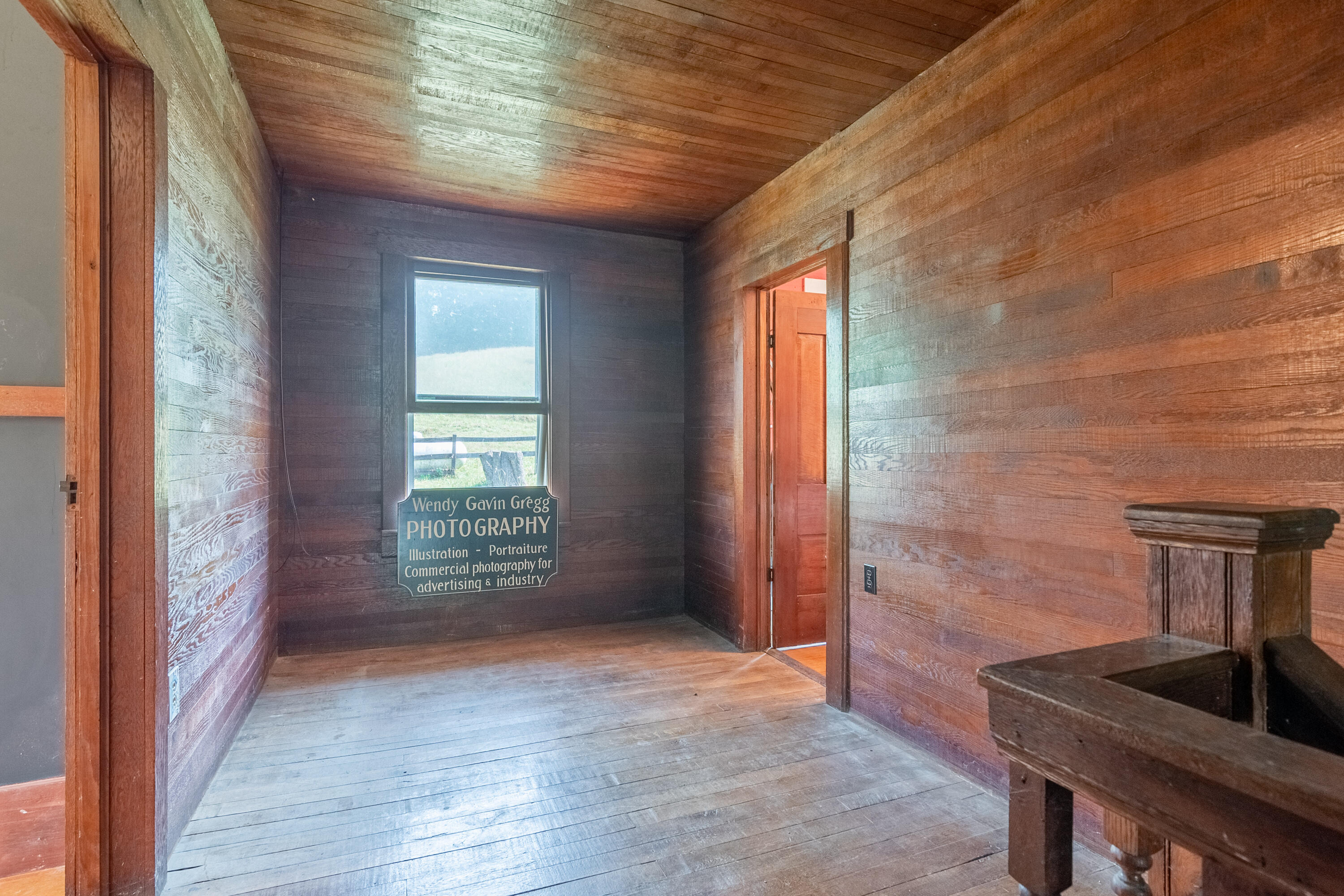 415 Reed Hill Road Northwest Floyd, VA 24091 - Photo 39 of 69 a view of an empty room and window