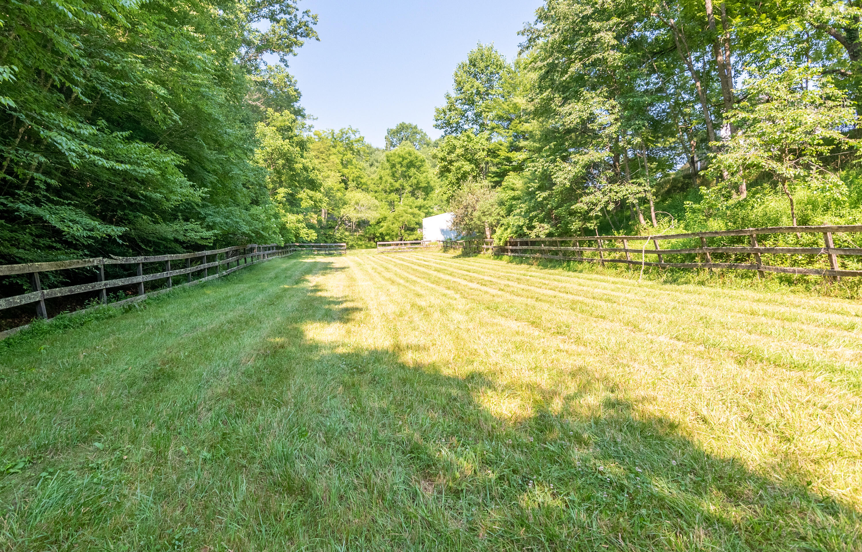 415 Reed Hill Road Northwest Floyd, VA 24091 - Photo 63 of 69 a view of an outdoor space and basketball court