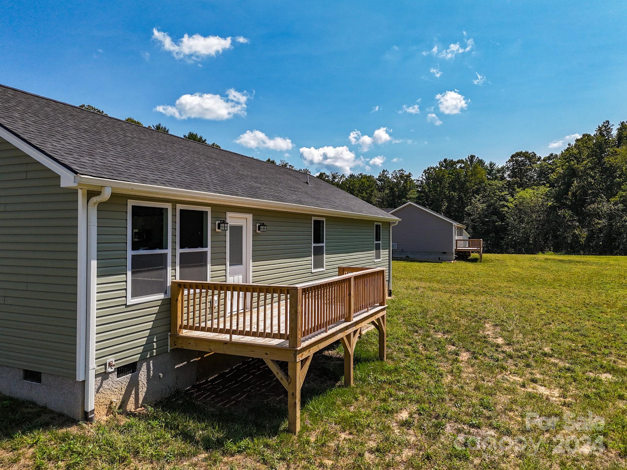 212 Tuttle Road Hendersonville, NC 28792 - Photo 35 of 39 Gallery Image 35