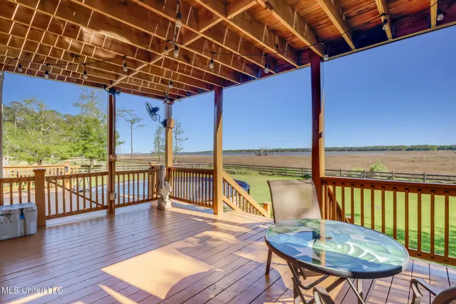 $549,000 | 6105 Mary Mahoney Drive, Ocean Springs, MS 39564