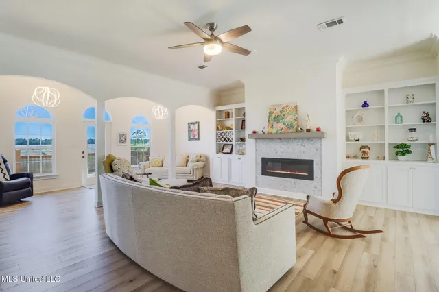 $549,000 | 6105 Mary Mahoney Drive, Ocean Springs, MS 39564