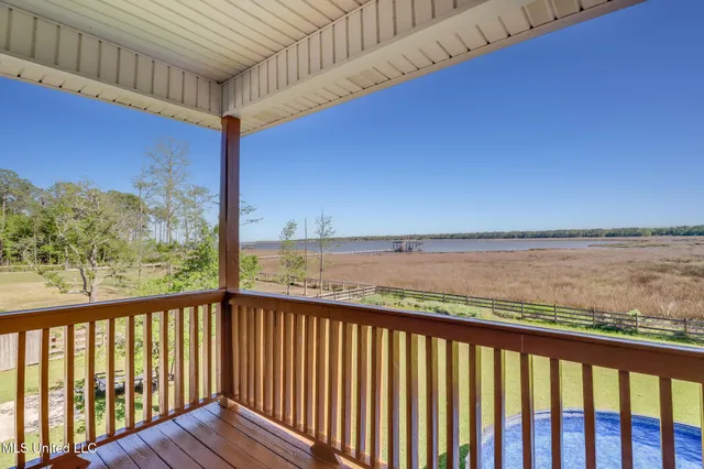 $549,000 | 6105 Mary Mahoney Drive, Ocean Springs, MS 39564