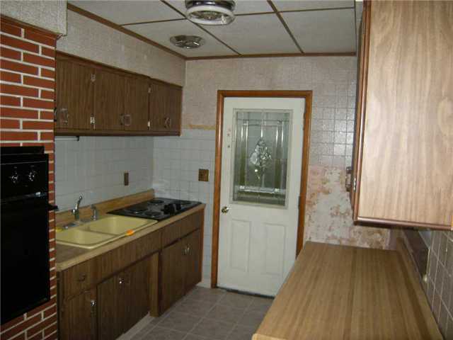 3225 Williams Road Columbus, OH 43207 - Photo 5 of 10 Gallery Image 5