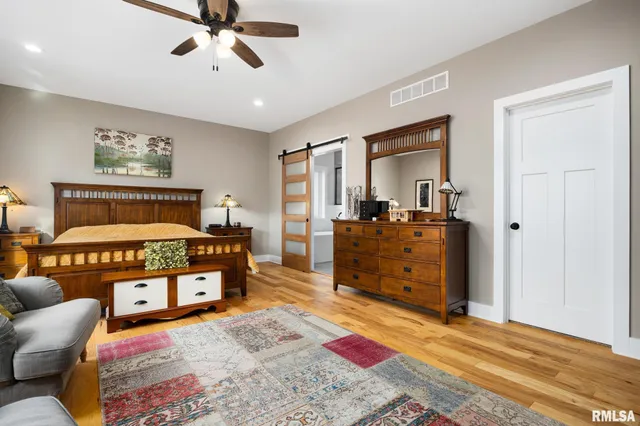 $610,000 | 111 Rosemary Lane, Germantown Hills, IL 61548