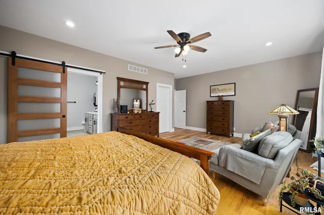 $610,000 | 111 Rosemary Lane, Germantown Hills, IL 61548