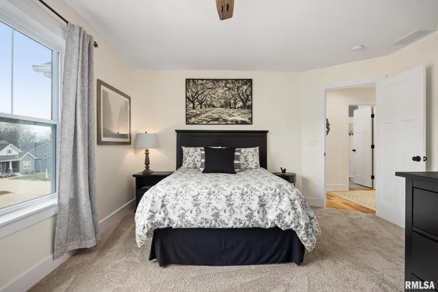 $610,000 | 111 Rosemary Lane, Germantown Hills, IL 61548