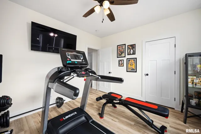 $610,000 | 111 Rosemary Lane, Germantown Hills, IL 61548