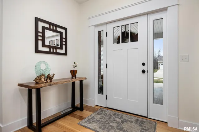 $610,000 | 111 Rosemary Lane, Germantown Hills, IL 61548