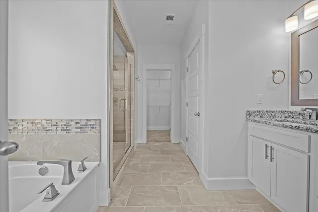 $479,900 | 18 Double Crest Drive, Taylors, SC 29687