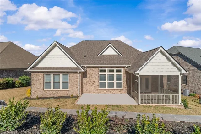 $479,900 | 18 Double Crest Drive, Taylors, SC 29687