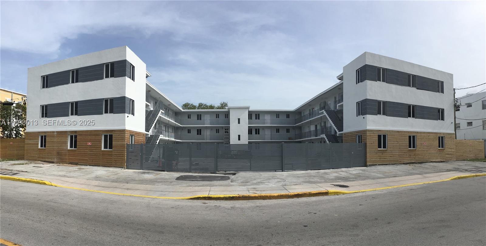 540 Northwest 7th Street, Unit 26 Miami, FL 33136 - Photo 7 of 7 a front view of a building