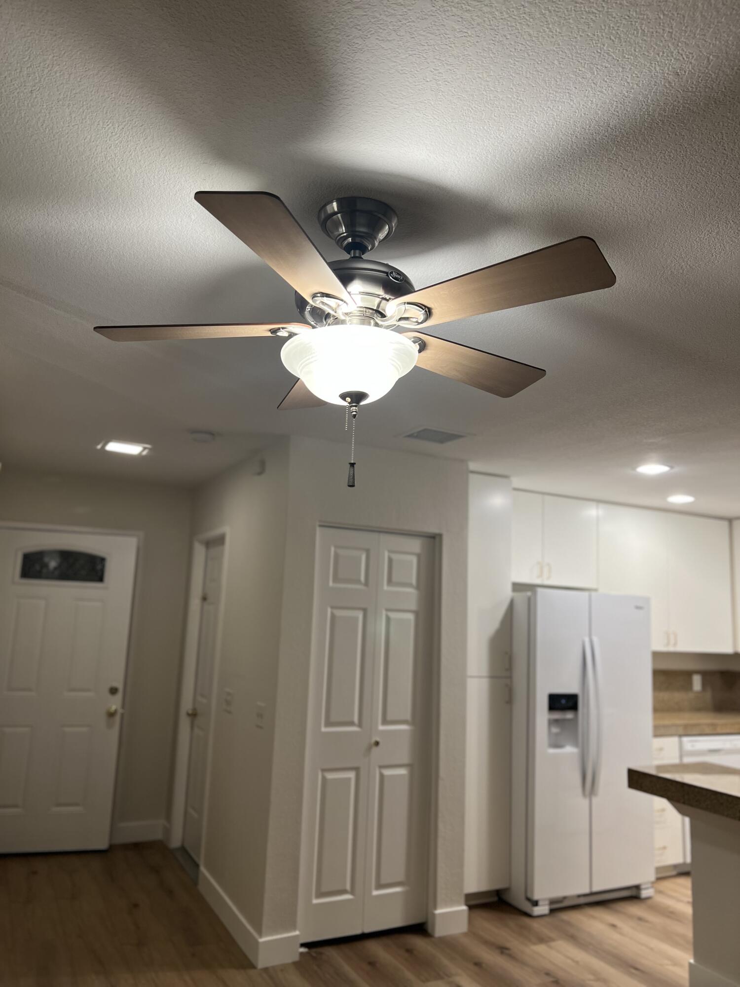 79307 South Sunset Ridge Drive La Quinta, CA 92253 - Photo 7 of 32 a view of a livingroom with a chandelier