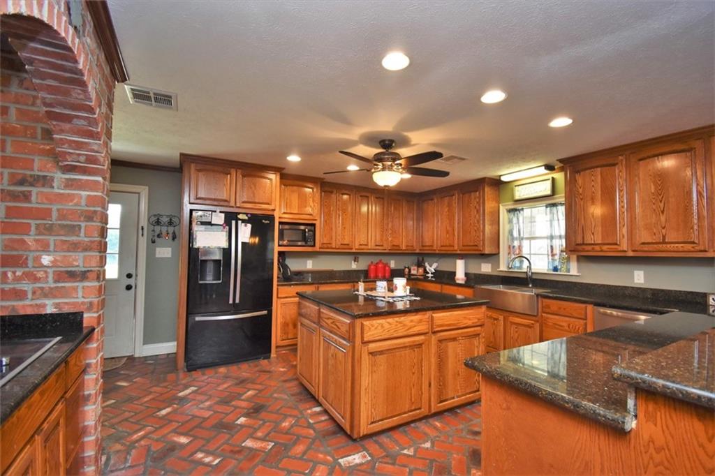 166 Parsonage Colfax, LA 71417 - Photo 12 of 47 Gallery Image 12