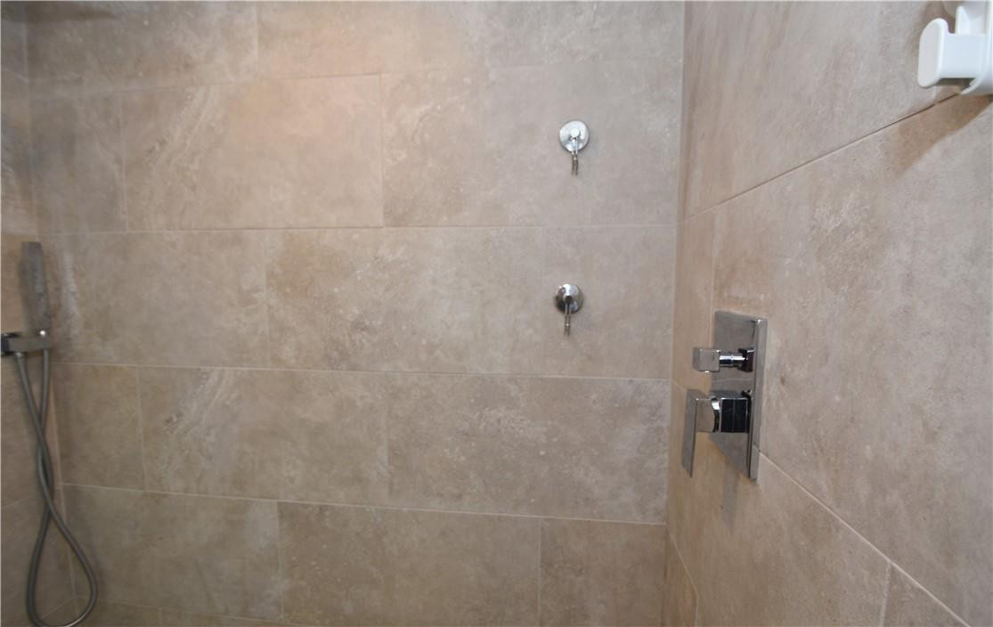 217 Riviera Circle, Unit 217 Weston, FL 33326 - Photo 32 of 58 MASTER BATH
