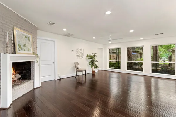 $3,995 | 12523 Westerley Lane, Houston, TX 77077