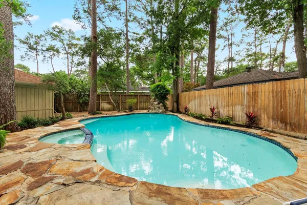 $3,995 | 12523 Westerley Lane, Houston, TX 77077