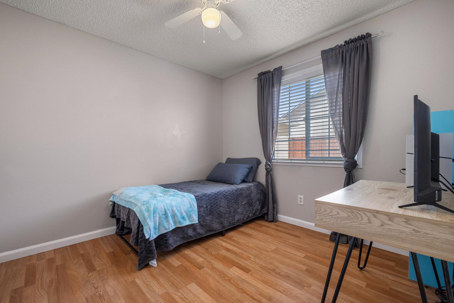 2012 Ridgecrest Drive Modesto, CA 95351 - Photo 23 of 29