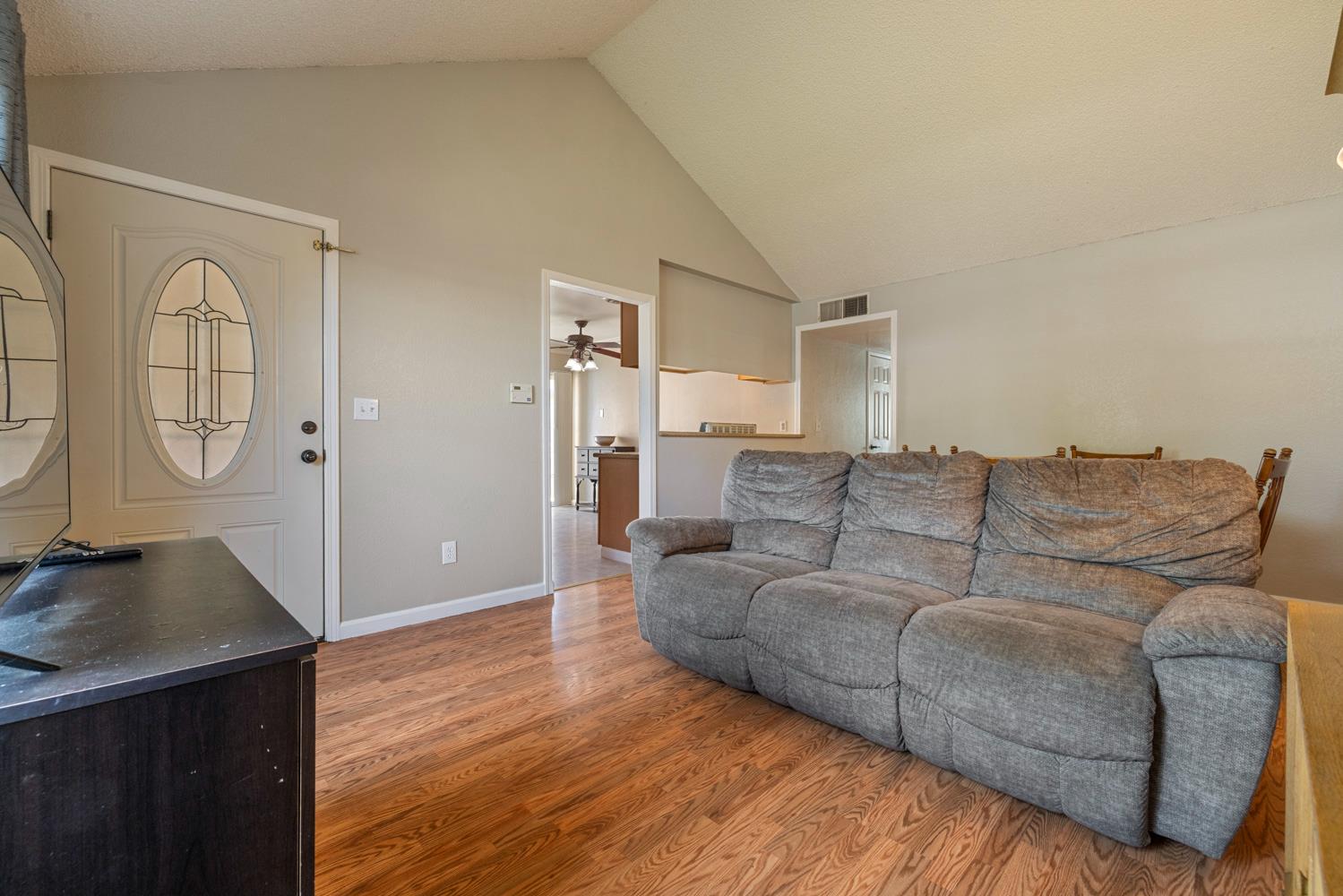 2012 Ridgecrest Drive Modesto, CA 95351 - Photo 9 of 29