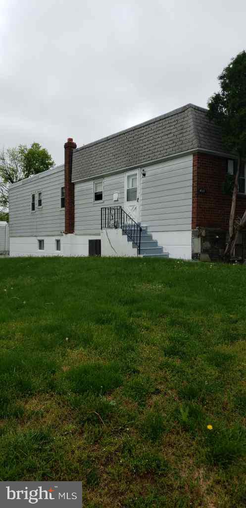 433 Rennard Street Philadelphia, PA 19116 - Photo 2 of 26 Gallery Image 2