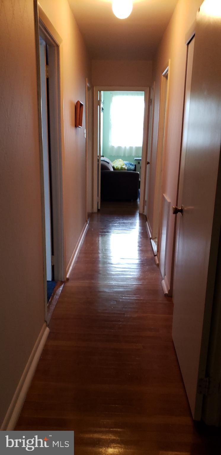 433 Rennard Street Philadelphia, PA 19116 - Photo 11 of 26 Gallery Image 11
