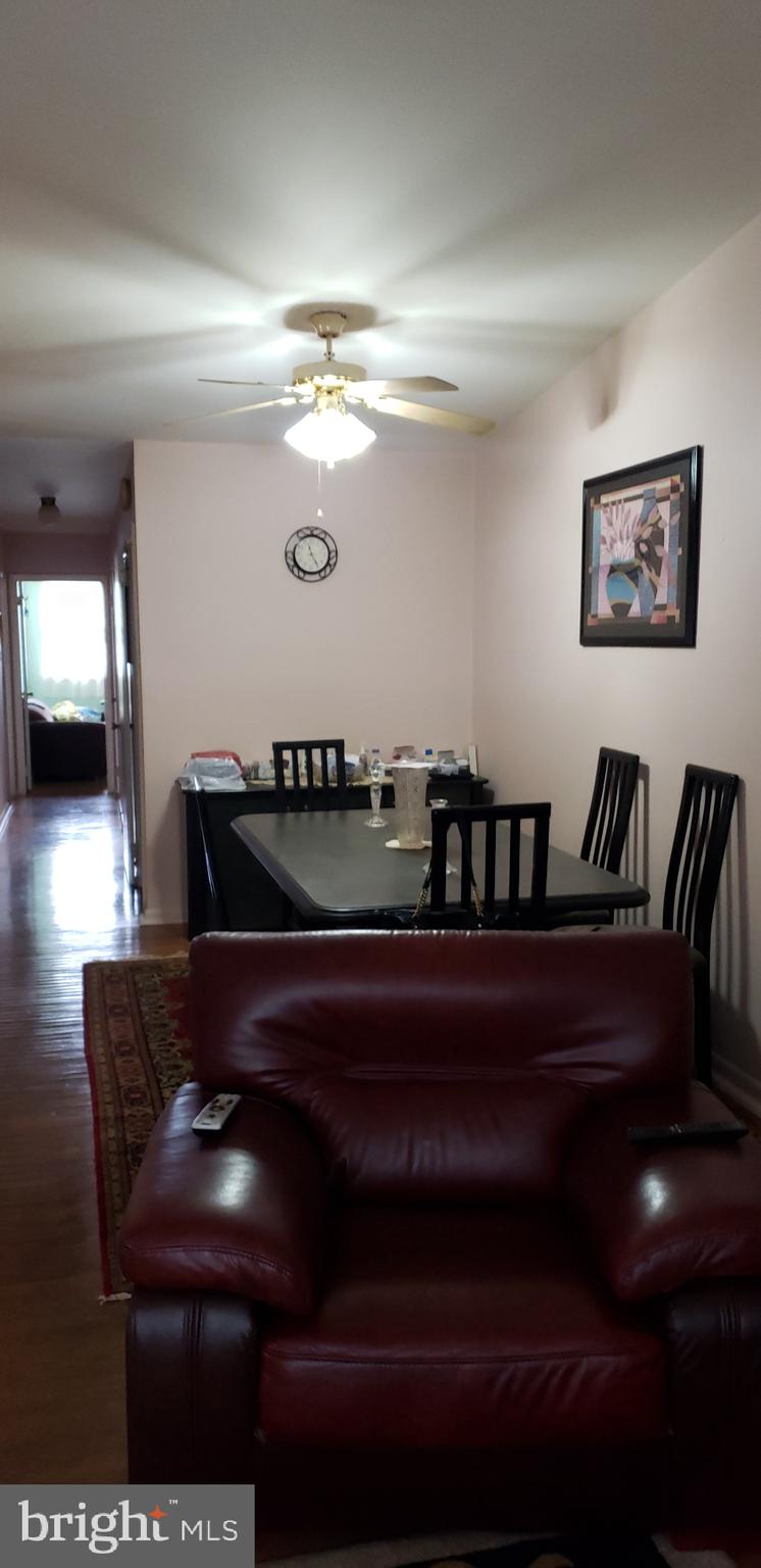433 Rennard Street Philadelphia, PA 19116 - Photo 9 of 26 Gallery Image 9