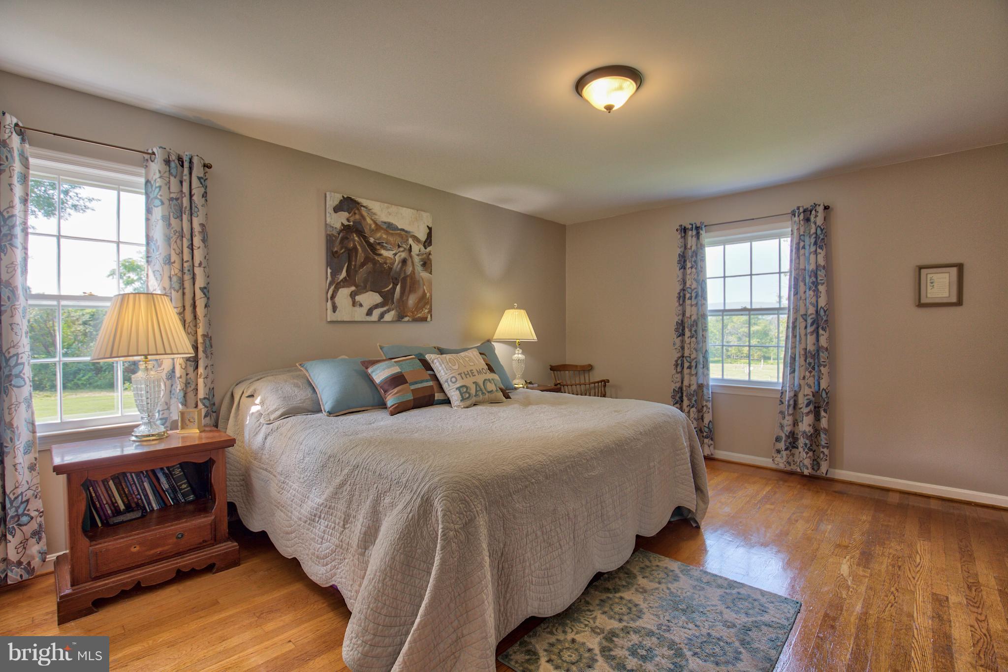 18825 Airmont Road Purcellville, VA 20132 - Photo 15 of 34 Bedroom (Master)