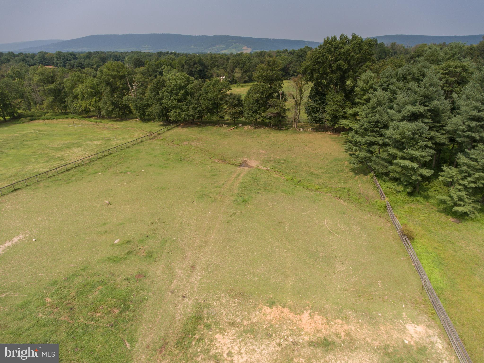 18825 Airmont Road Purcellville, VA 20132 - Photo 28 of 34 Back Field