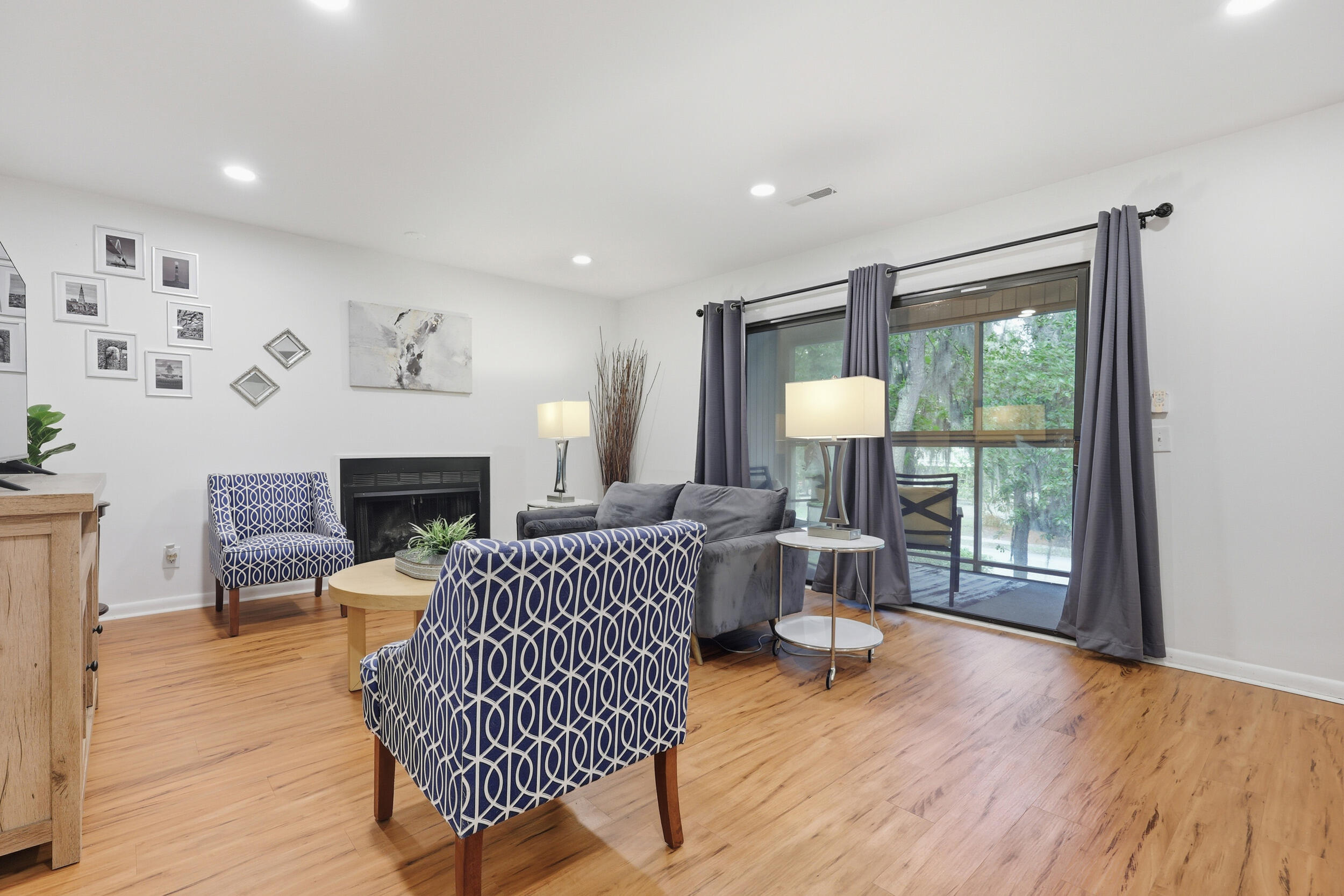 87 Ashley Hall Plantation Road, Unit 3 Charleston, SC 29407 - Photo 5 of 30 2_ecp_002