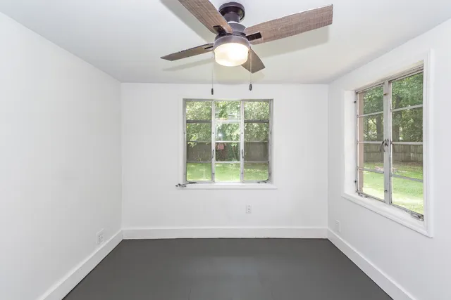 $2,750 | 1315 South Sherwood Drive, Charleston, SC 29407