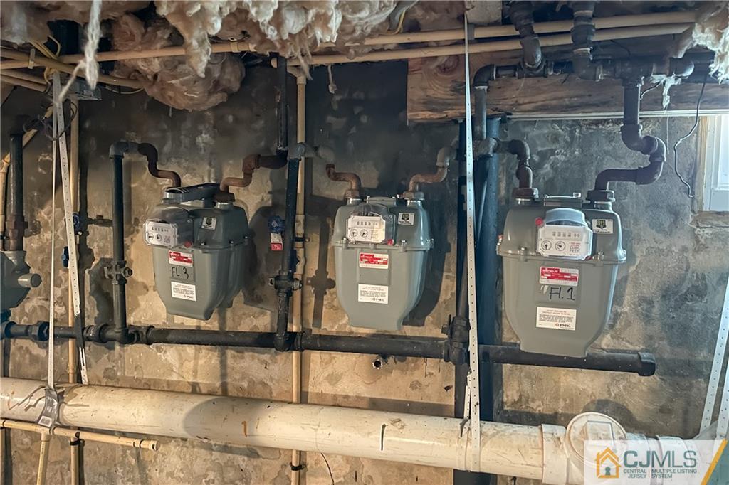 84 Guilden Street New Brunswick, NJ 08901 - Photo 16 of 27 a view of parking