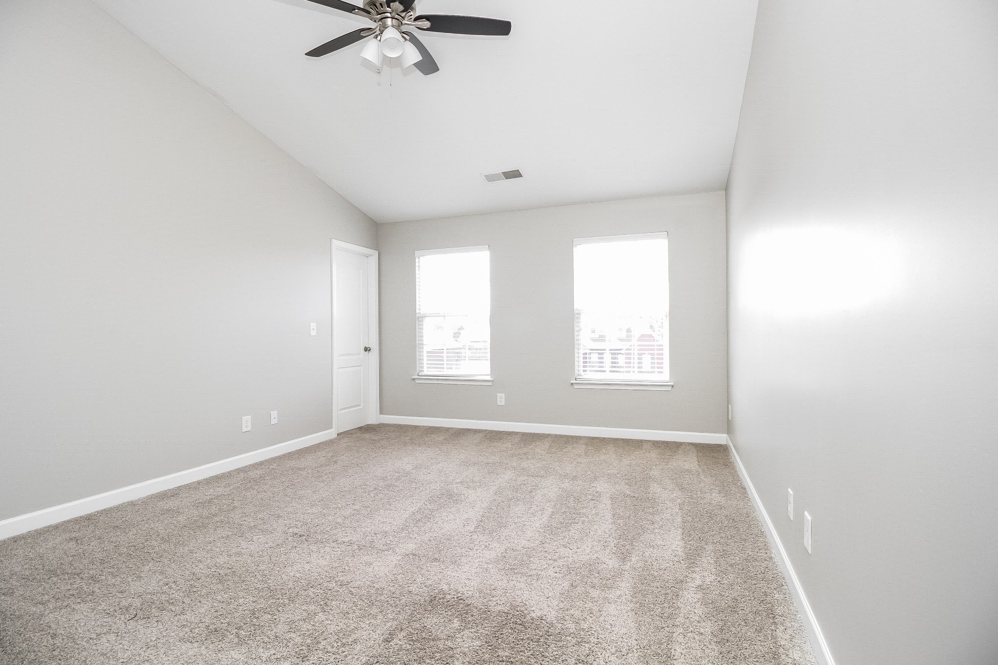 1129 Matheus Drive Murfreesboro, TN 37128 - Photo 13 of 17 a view of an empty room with a window