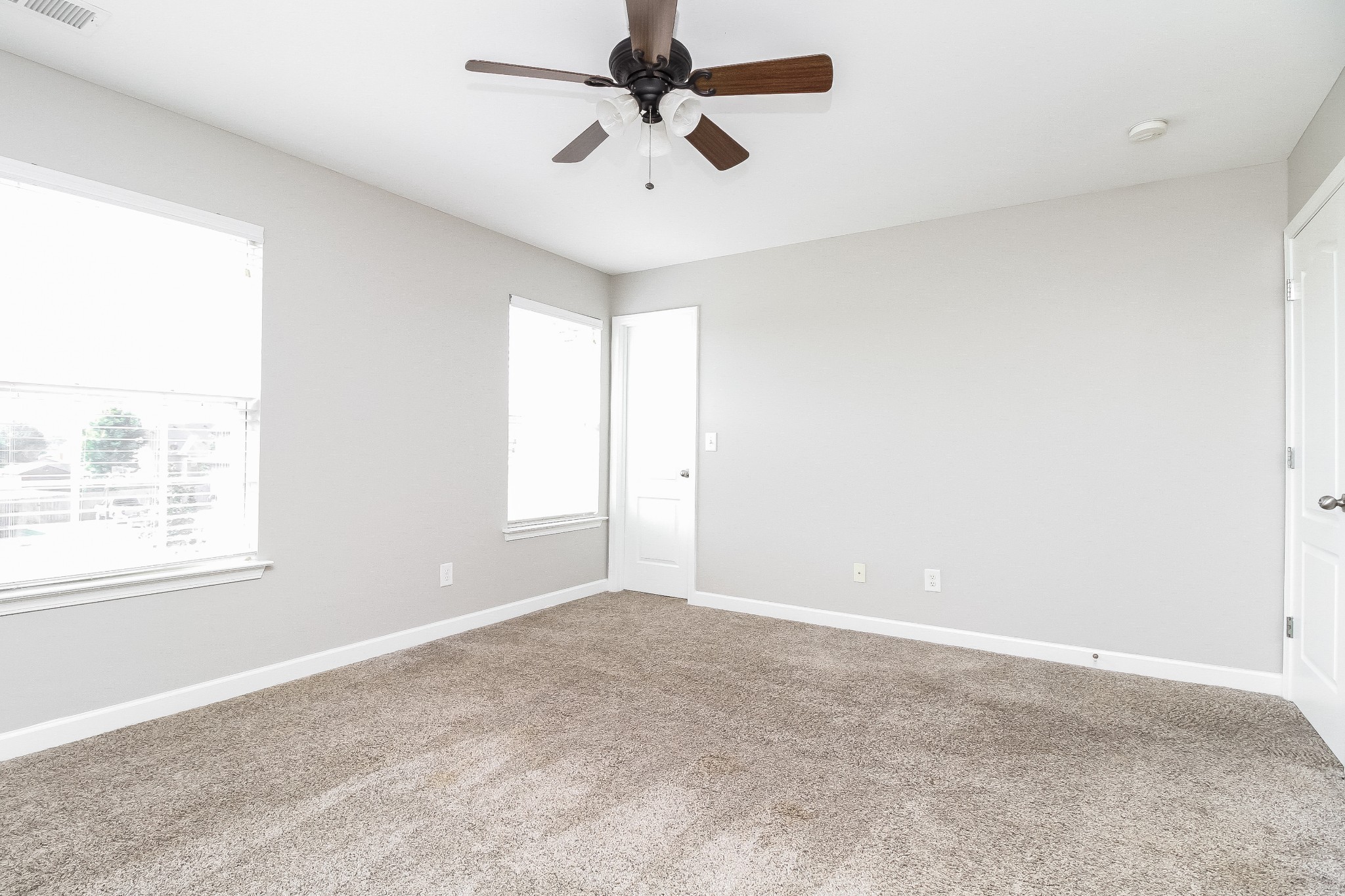 1129 Matheus Drive Murfreesboro, TN 37128 - Photo 8 of 17 a view of an empty room with a window