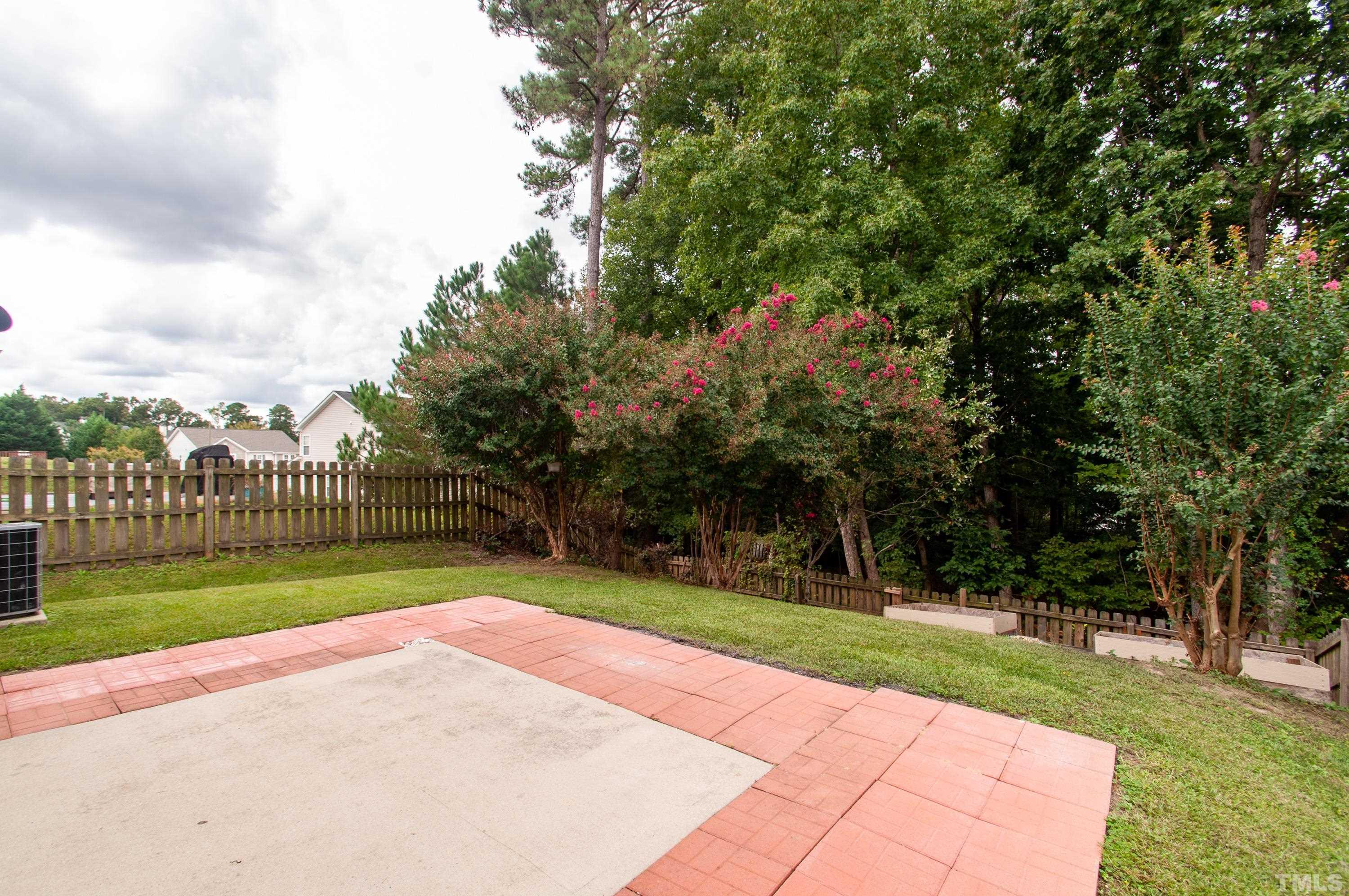 8115 Cohosh Court Raleigh, NC 27616 - Photo 17 of 24 Gallery Image 17