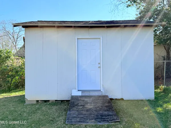 $109,750 | 310 Burke Avenue, McComb, MS 39648