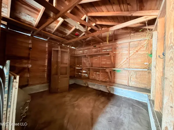 $109,750 | 310 Burke Avenue, McComb, MS 39648