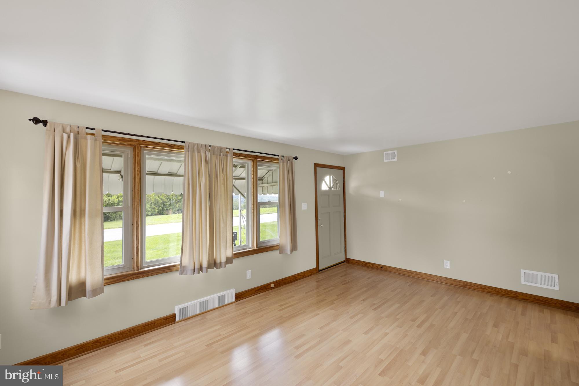 45 Shorbs Hill Road Hanover, PA 17331 - Photo 4 of 56 Gallery Image 4
