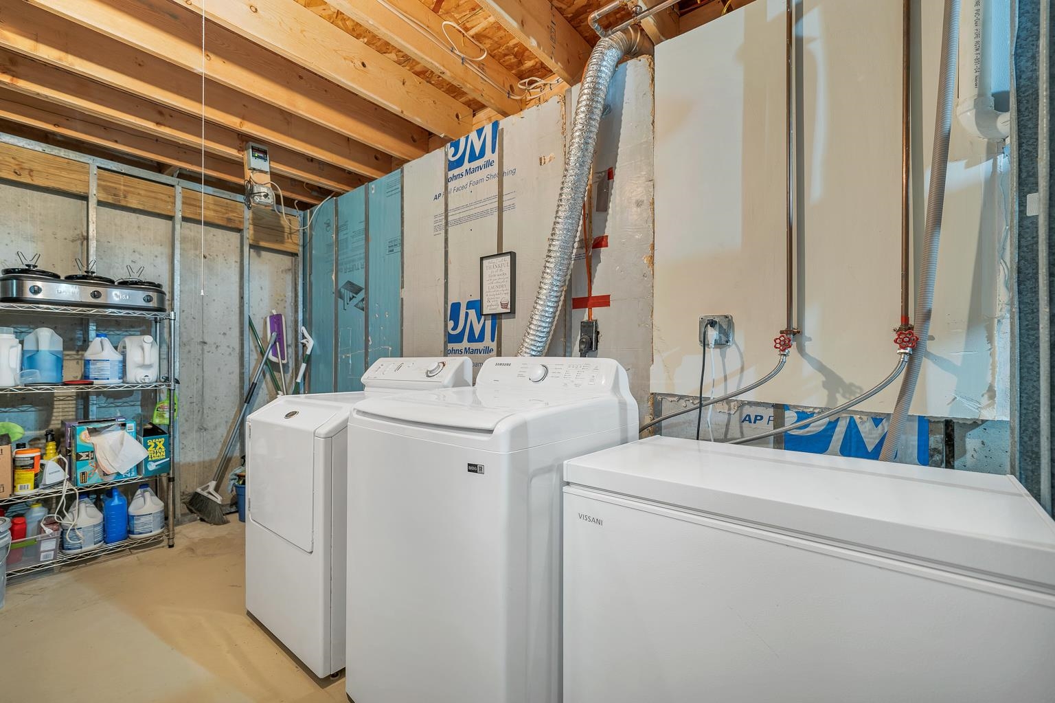 21 Shelburne Lane Barnstead, NH 03225 - Photo 23 of 53