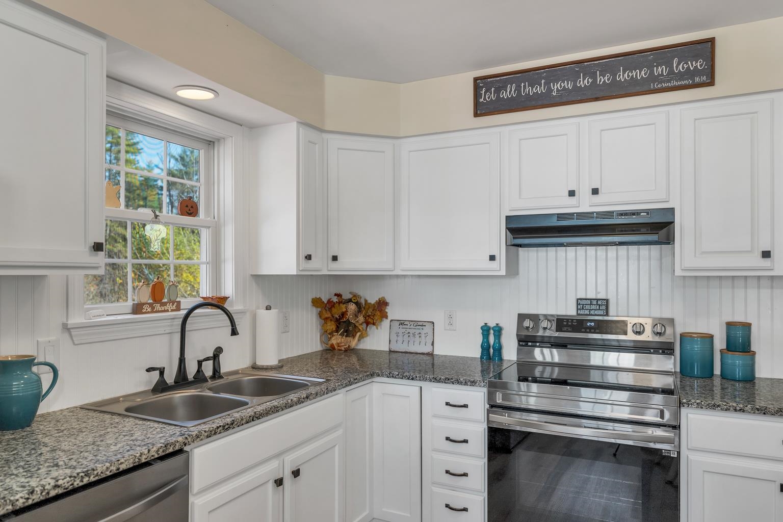 21 Shelburne Lane Barnstead, NH 03225 - Photo 5 of 53