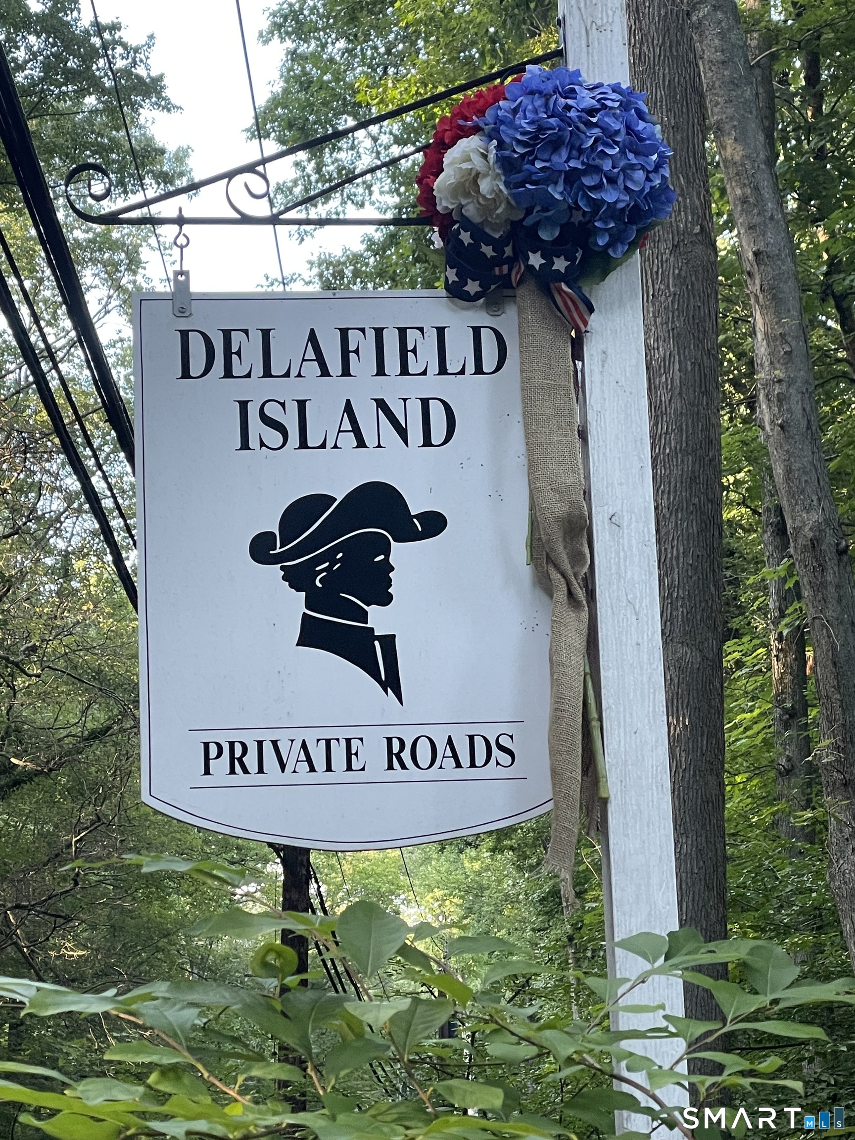 9 Tory Hole Road Darien, CT 06820 - Photo 2 of 34 Gallery Image 2