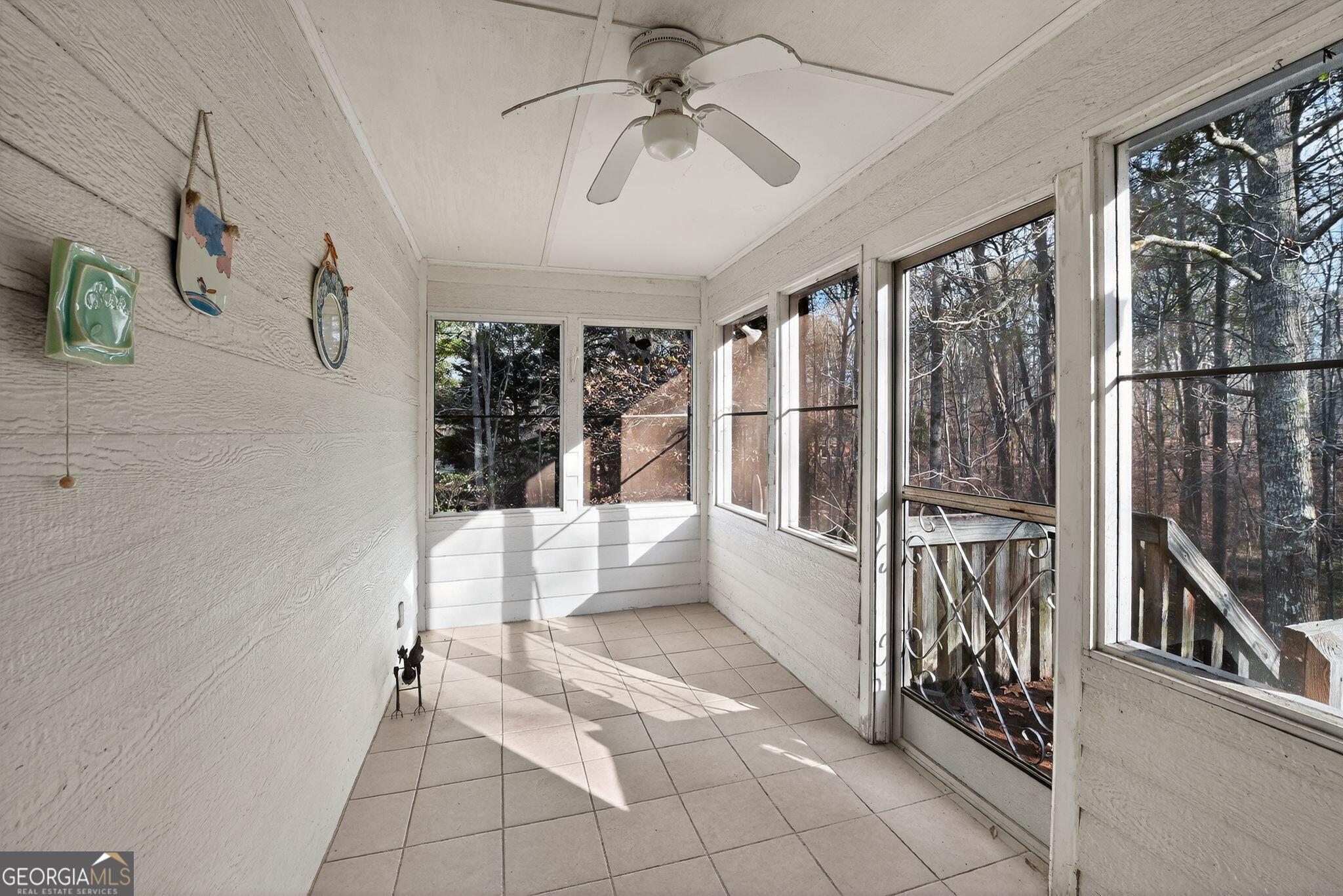 401 The Farm Road McDonough, GA 30252 - Photo 23 of 29 a view of entryway and hall with a rug