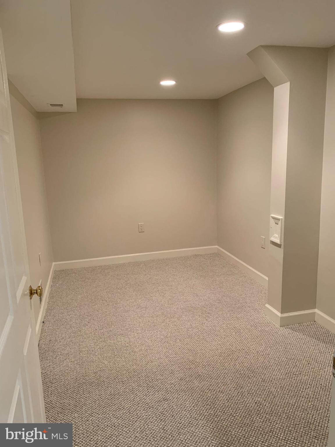1620 Mithering Lane Silver Spring, MD 20905 - Photo 23 of 47 Basement bedroom or office