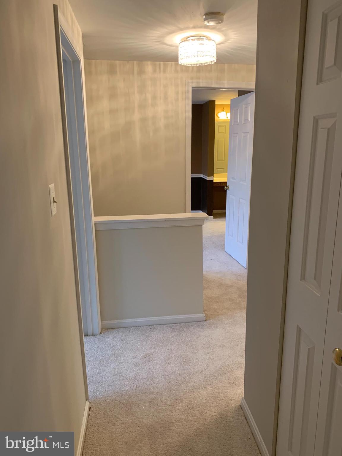 1620 Mithering Lane Silver Spring, MD 20905 - Photo 26 of 47 2nd floor hallway