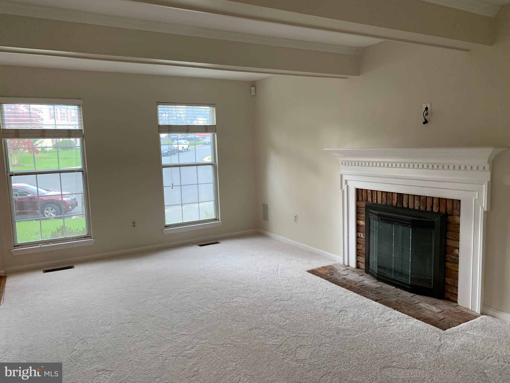 1620 Mithering Lane Silver Spring, MD 20905 - Photo 7 of 47 Family Room