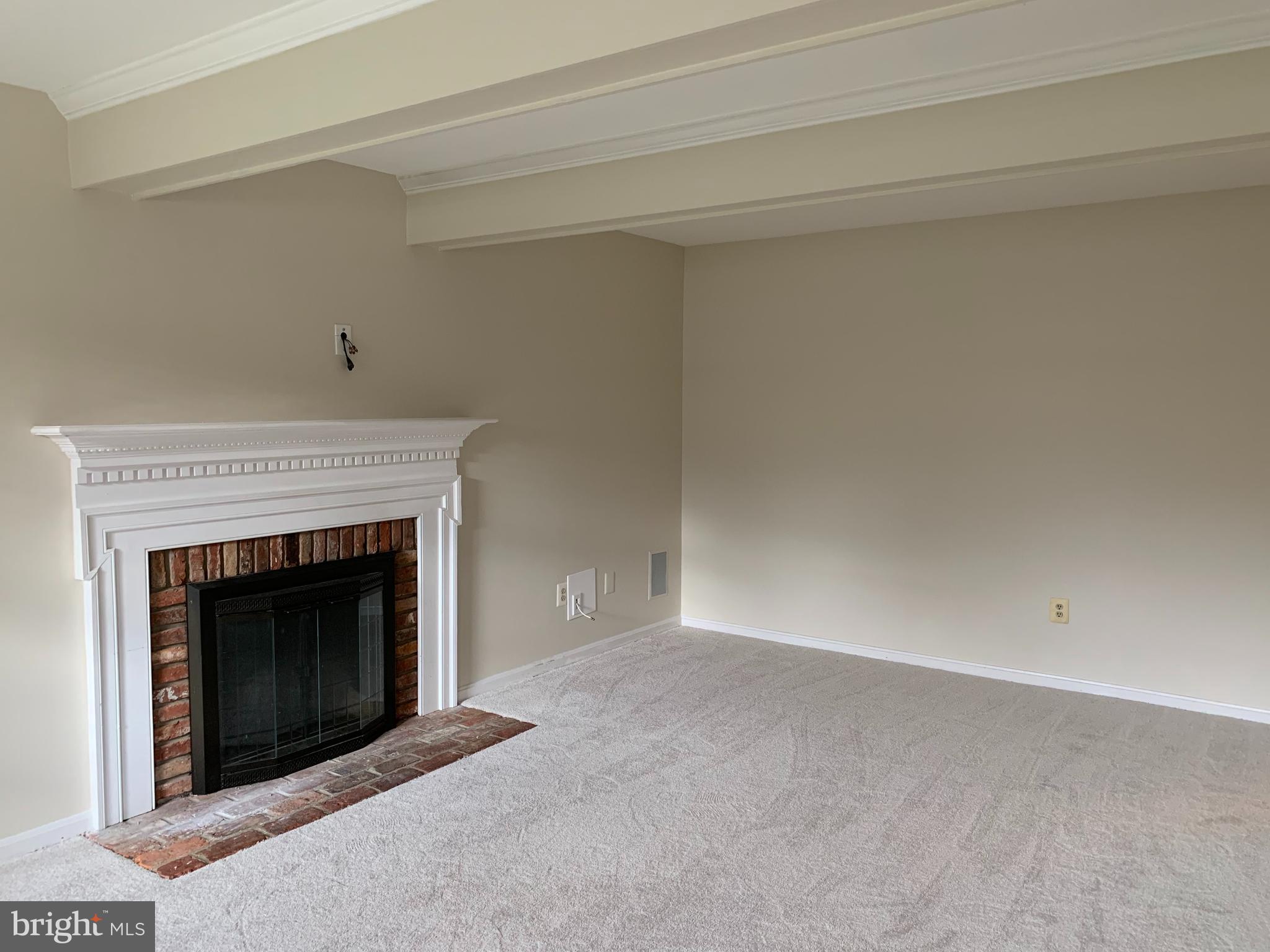 1620 Mithering Lane Silver Spring, MD 20905 - Photo 8 of 47 Family Room