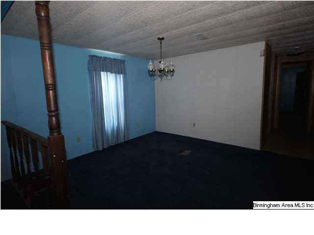 339 Taylor Crossing Ohatchee, AL 36271 - Photo 8 of 26
