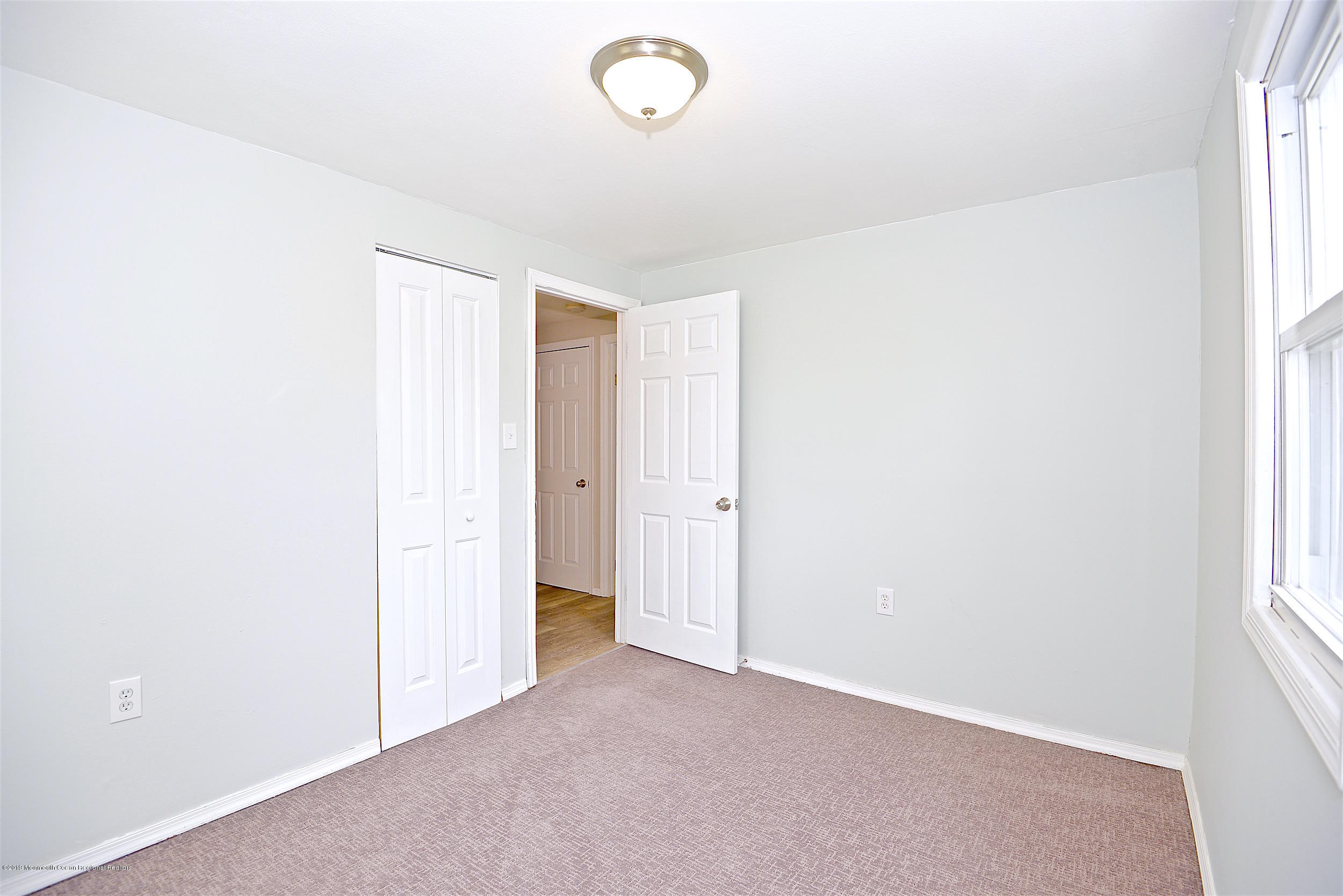 138 Driftway Road Howell, NJ 07731 - Photo 16 of 36 16a