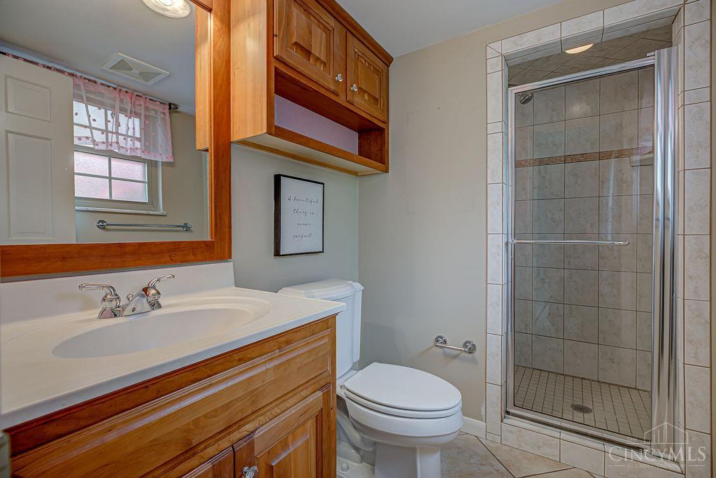 6700 Gaines Road Cincinnati, OH 45247 - Photo 33 of 57